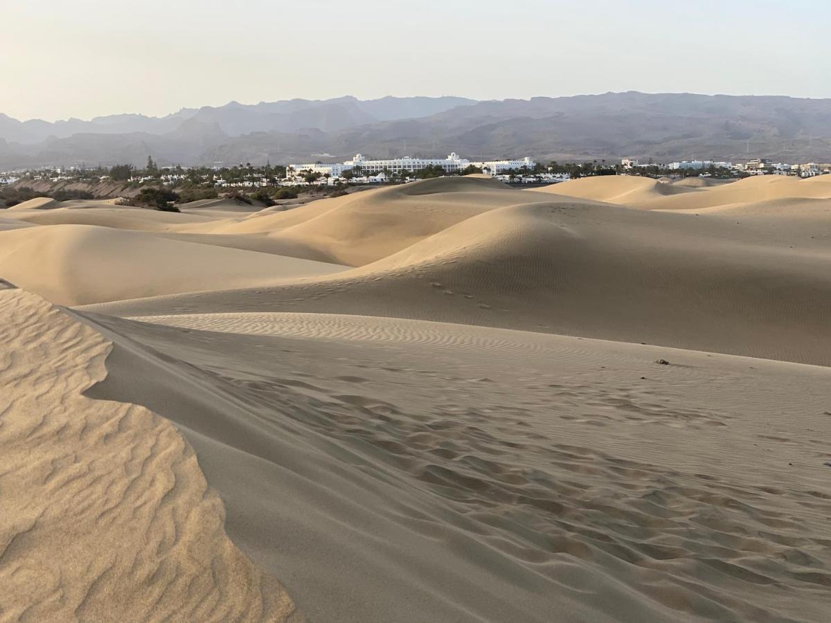 מספאלומס Apartamentos Oasis Maspalomas מראה חיצוני תמונה