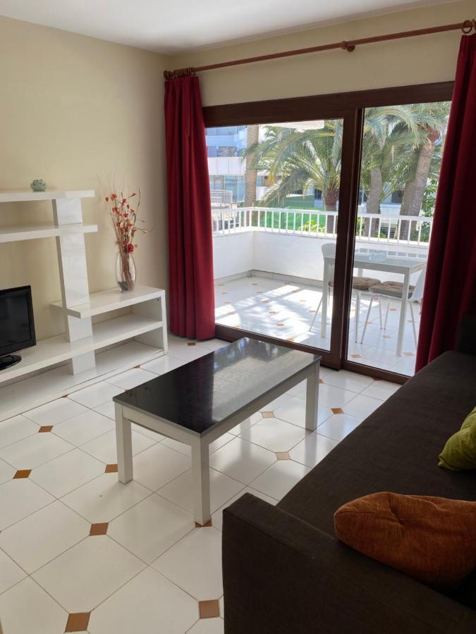 מספאלומס Apartamentos Oasis Maspalomas מראה חיצוני תמונה